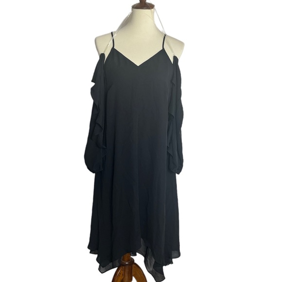BAR III Country Blossom Cold Shoulder Black Dress - Picture 1 of 5